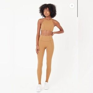 NWT GIGI C Tan Camel Ava Snakeskin Leggings L